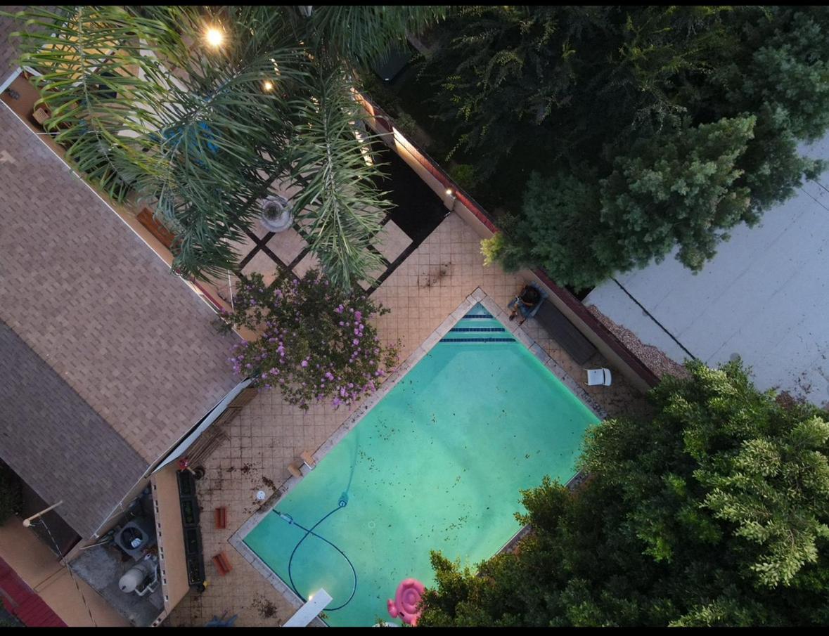 Angeles Hideaway - Costanso Villa *
